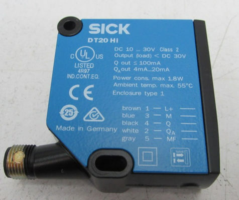SICK Лазерные датчики расстояния DT20 Hi DT20-P244B 24,3 мм x 72,4 мм x 54,1 мм