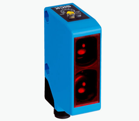 Компактный фотоэлектрический датчик SICK W250-2P2431 с видимым красным светом и номером детали 6044699