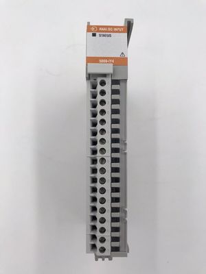 Compact 5000 Analog Input Module 5069-IY4 изготовленный Алленом Брэдли