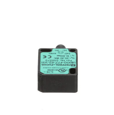 Ультразвуковый датчик прямого обнаружения Pepperl Fuchs UB100-F77-E2-V31 с задержкой ответа ≤ 50 мс Масса 10 г