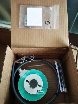 Pepperl Fuchs ENI90PL-H25JA5-1024UD1-RC1 Инкрементальный вращающийся кодер с 300 нс времени подъема и 0,1% погрешностью линейности