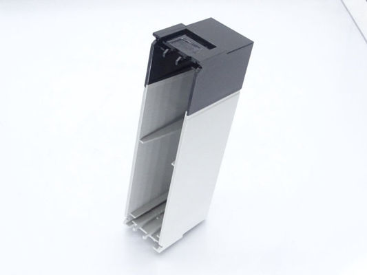 ALLEN BRADLEY 1756-N2 Модуль заполнителя с двумя слотами с кодированием ввода напряжения 768-32V и диапазоном частот ввода 47-63 Гц