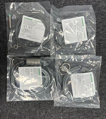 Индуктивный датчик Siemens 3RG4014-0CD00 со степенью защиты IP66/67 и максимальным диапазоном измерения 1300 мбар, 522 дюйма водяного столба