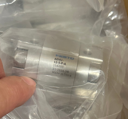 Цилиндр Festo Compact ADVU-12-5-P-A