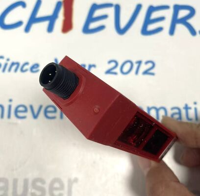 Leuze HT46CI4P-M12 высокоточный фотоэлектрический датчик подавления фонового излучения от Leuz