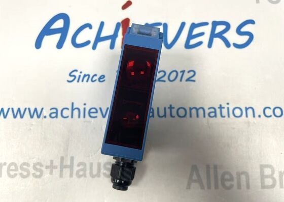 Высокопроизводительный компактный фотоэлектрический датчик SICK WT34-V210