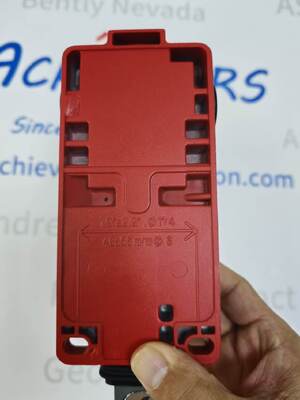 Телемеханический переключатель экстренной остановки XY2CH13150H7