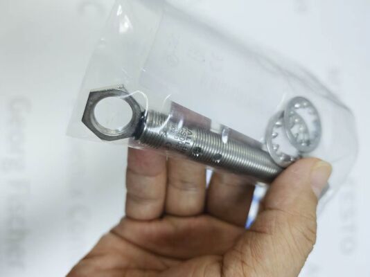 BALLUFF BCS M12T4D2-PSM40C-S04G Капацитивный датчик близости